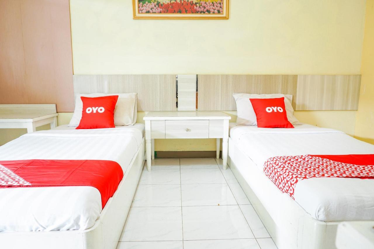 Oyo 2085 Chrysanta Hotel Бандунг Экстерьер фото